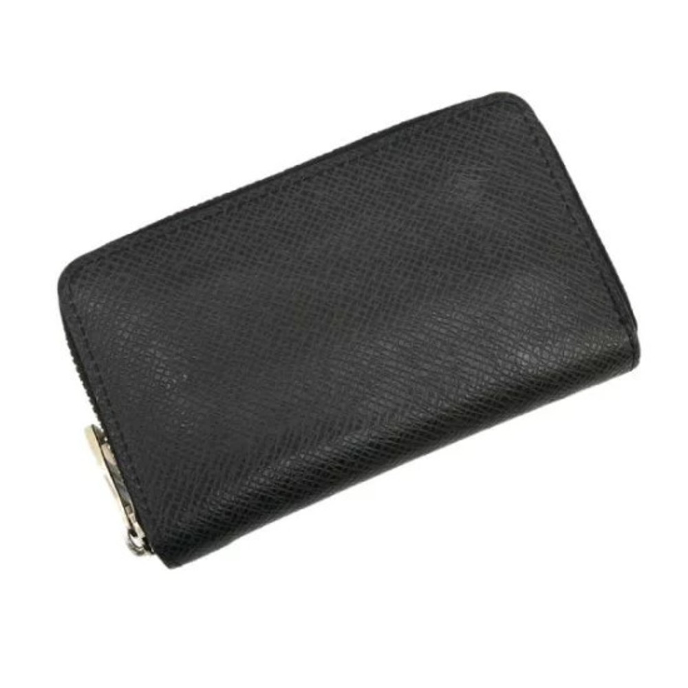 Louis Vuitton Taiga Zippy Coin Purse